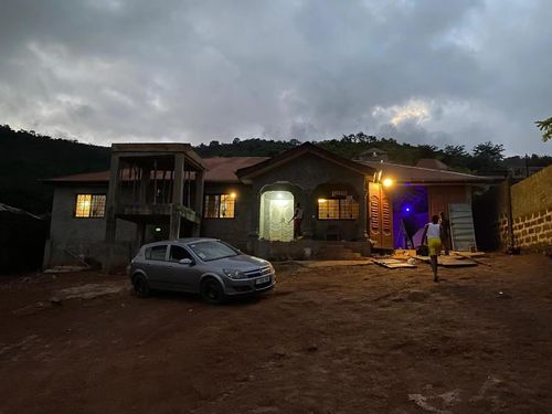 M1500 LFP Calorosamente recebido na África