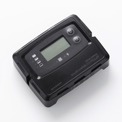 15A Corrente nominal 5 estágios de carregamento IP22 ou IP67 Controlador de carga solar PWM com ecrã LCD digital