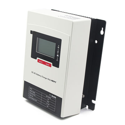 Bom preço Carregador de bateria de automóvel de 12V DC DC 30A com controlador solar MPPT IP32 grau de proteção on-line